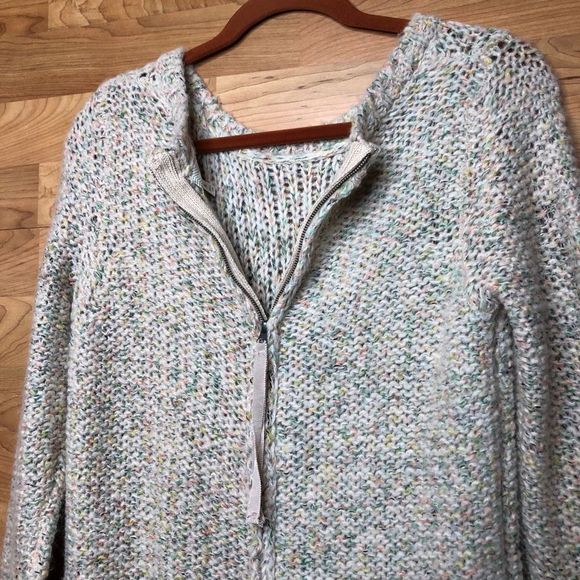 Ruby Moon Back Zip Crewneck Long Sleeve Sweater - Picture 8 of 13